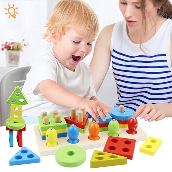 Wooden Montessori 3 in 1 Bee Clipping toy