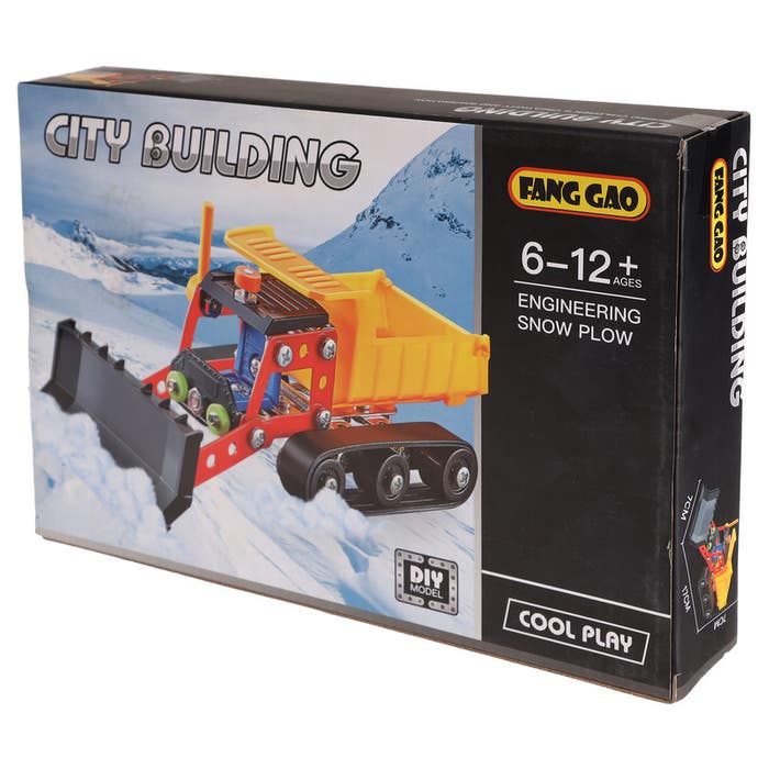 City Building Engineering Snow Plow – 110 Pieces Construction Set