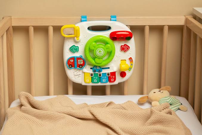 Musical multifunctional learning table