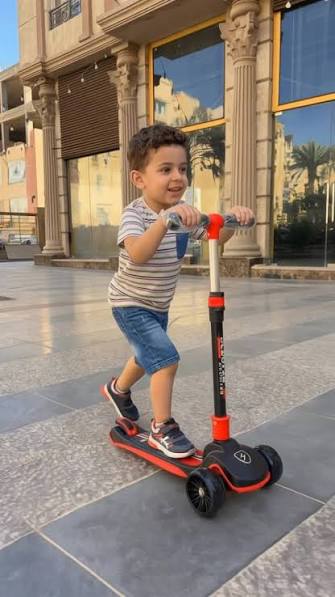 Ferrari Adjustable 3-Wheel Folding Kick Scooter Sensory Balance Toy for Kids (Ages 3-8 Years)